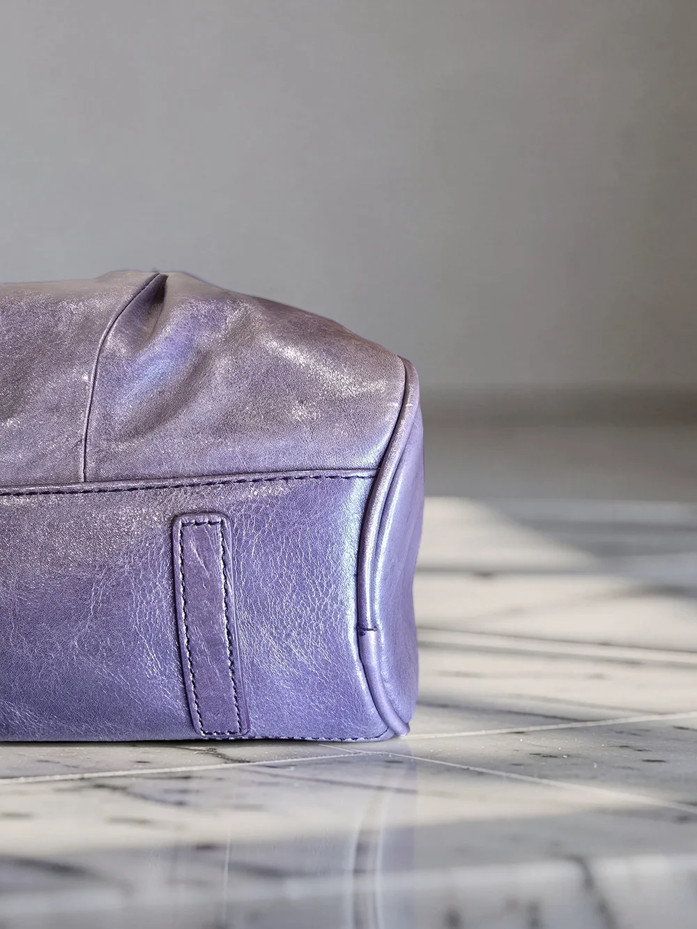 Franklin Covey Vintage Plum Full Grain Leather Shoulder Bag